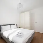 Wola Kolejowa Chic By Bookinghost 아파트 *