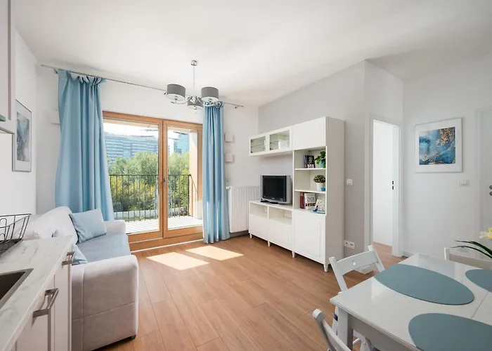 Wola Kolejowa Chic By Bookinghost